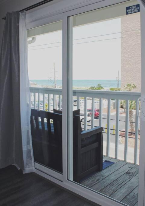 Kraken'S Den * Oceanview * Steps To Ocean * Pool Lejlighed Carolina Beach Eksteriør billede